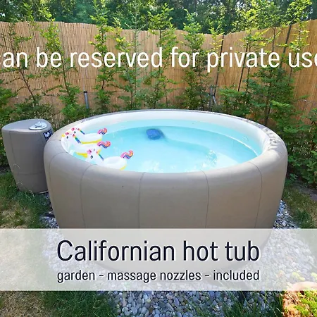 Baham-apartment - Including Hot Tub, Sauna, Massage Chair, Roof Terrace, Barbecue - Metro 15 Min, Exhibition Center 8 Min Walk *